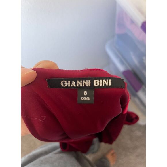 Gianni Bini Red Velvet Tiered Mini Dress - Picture 3 of 8